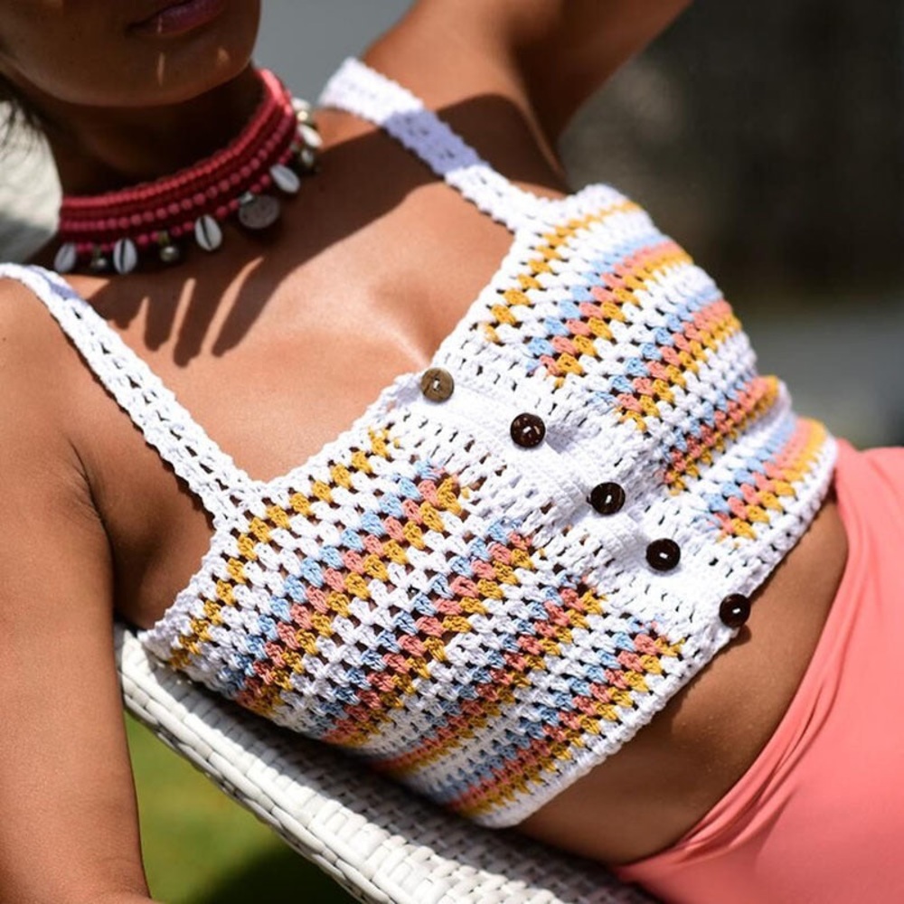 Beach-Hollow Wrapped Crop Top
